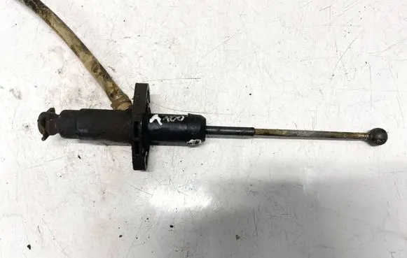 Clutch master cylinder