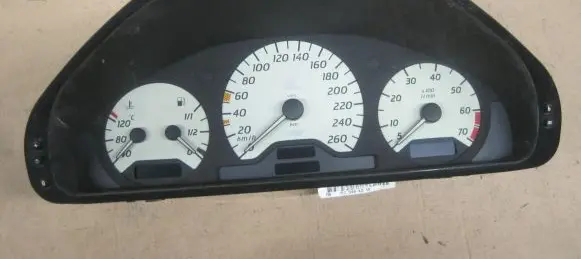 Mercedes-Benz C W202 Speedometer (instrument cluster) 2025404248