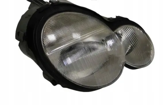 Mercedes-Benz C W203 Headlight/headlamp A2038200461
