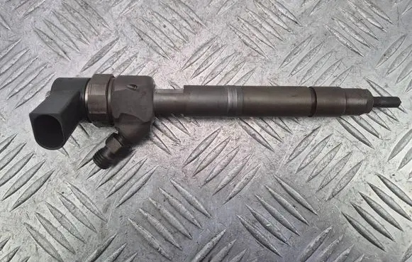 Fuel injector