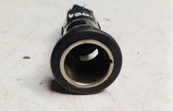 Suzuki SX4 S-Cross Cigarette lighter front 32A14FW84F