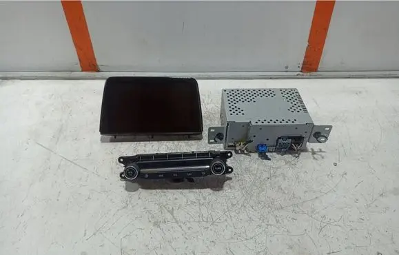 Ford Focus Radio/CD/DVD/GPS head unit JX7118K810ZAM JX7T18K811AC JX7118B955FD