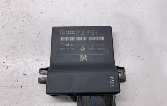 Volkswagen Golf V Gateway control module 4F0907468D 8006TF7MNL 4F0910468A