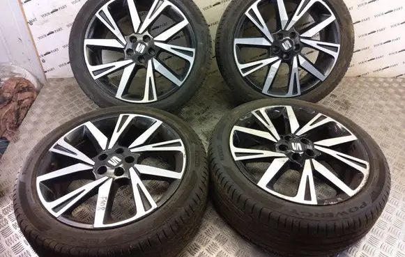 Seat Arona R18 alloy rim 