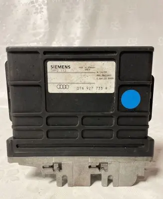 Audi A4 S4 B5 8D Gearbox control unit/module 01N927733R 5WP2113 00EJ005003