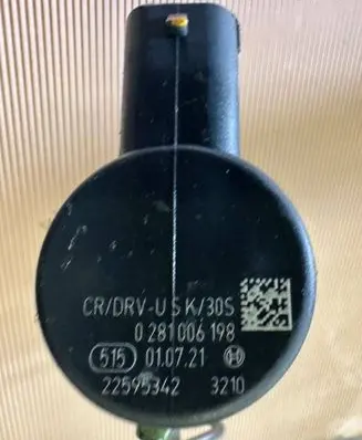 Iveco Daily 6th gen Fuel pressure regulator 0281006198 22595342