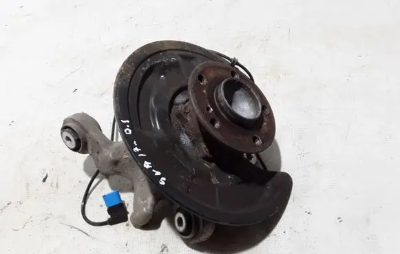 Mercedes-Benz GLA W156 Rear wheel hub A2463503641