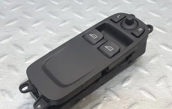 Volvo C30 Electric window control switch 30710783 03451750