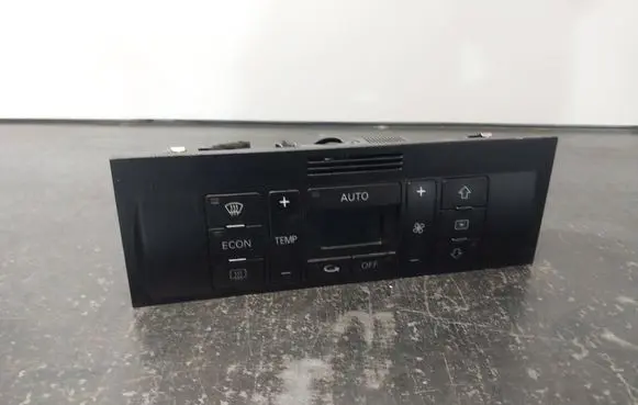Audi A2 Climate control unit 8Z0820043 5HB00818500