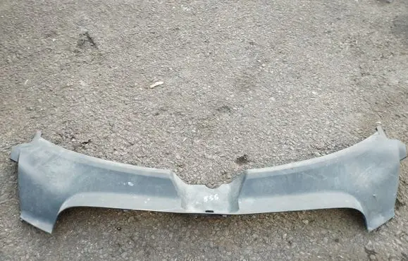 Audi A6 S6 C6 4F Radiator trim 4F0807081