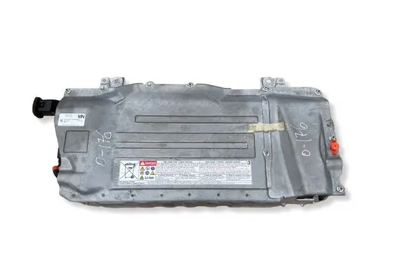 Toyota Yaris XP210 Hybrid / electric car battery G9280K0011 L121FT1 K0011L3D4L0009