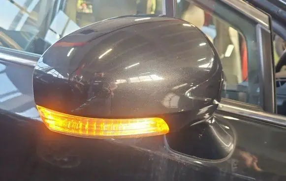 Toyota Avensis T270 Front door electric wing mirror IMPRK1503240