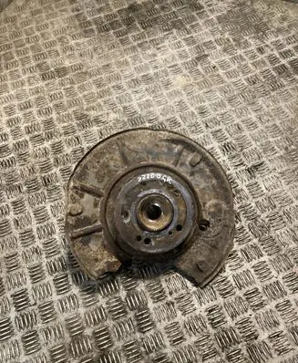 Mercedes-Benz S W220 Rear wheel hub 2203508908 A2203508908