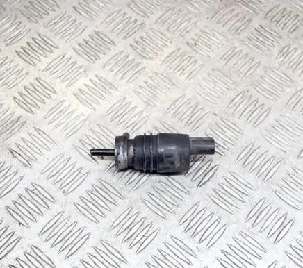 Audi A4 S4 B6 8E 8H Windscreen/windshield washer pump