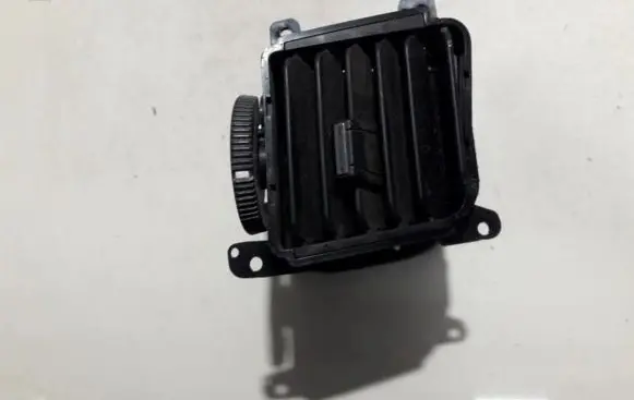 SsangYong Kyron Dash center air vent grill 6963009900 69630-09900
