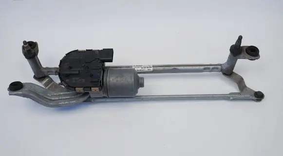 Volkswagen Golf VII Front wiper linkage and motor 5G1955023C 5G1955119A