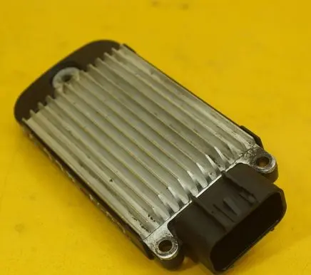 Opel Vectra C Combustion control unit/module 12205719