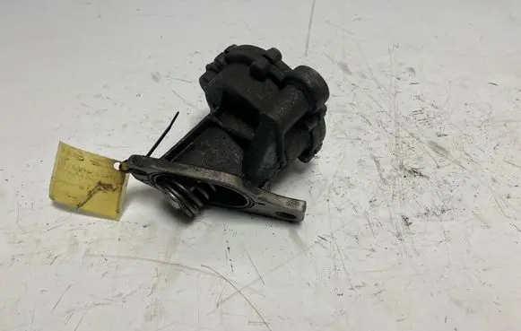 Volkswagen I LT Vacuum pump 074145100A