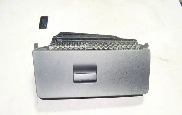 BMW 5 GT F07 Glove box 9142643 51169142643