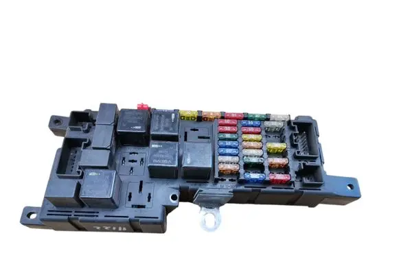 Volvo S80 Fuse module 8678449 518787205