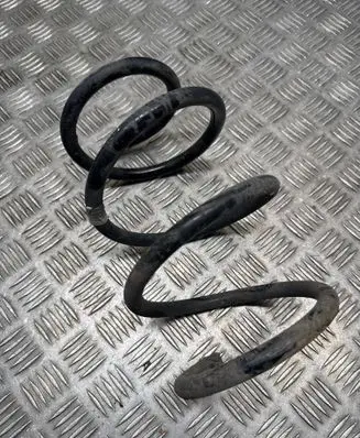Mercedes-Benz A W176 Front coil spring 