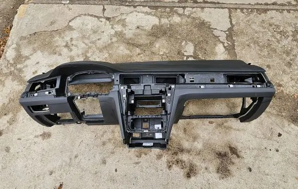 Volkswagen PASSAT B8 Dashboard 3G1857003AL 1008696