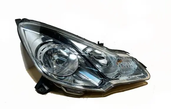 Citroen DS3 Headlight/headlamp 9677033880 15155