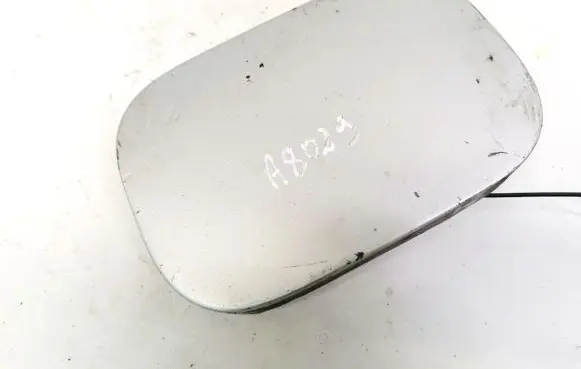 Mercedes-Benz C W203 Fuel tank cap A2035840738