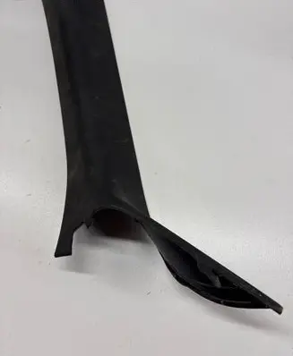 BMW 6 F12 F13 (A) pillar trim 1600339