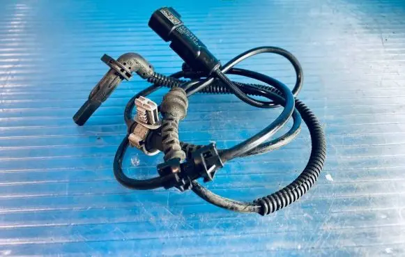 Opel Astra K ABS brake wheel speed sensor 42703444