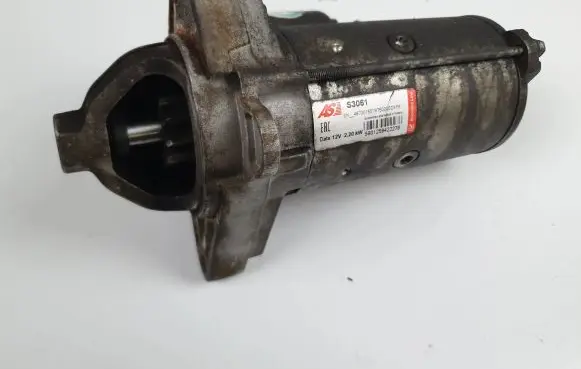 Renault Trafic II (X83) Starter motor