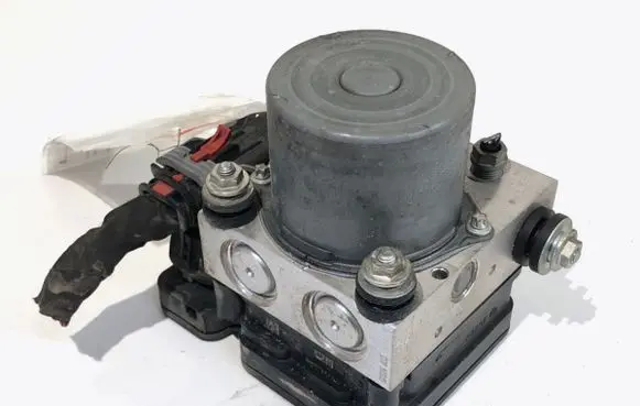 Skoda Fabia Mk3 (NJ) ABS Pump 6C0907379R