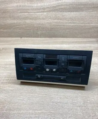 Audi A4 S4 B7 8E 8H Climate control unit 8E0820043AA