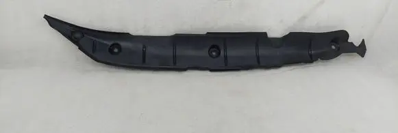Audi Q2 - Fender end trim 81A821111