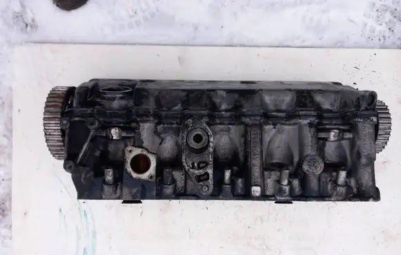 Engine head