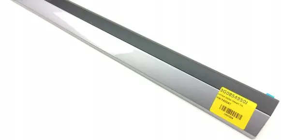 Volkswagen Passat Alltrack Rear door trim (molding) 3G0854950J