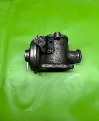 BMW 5 E60 E61 EGR valve 7791480 9208931 10H318
