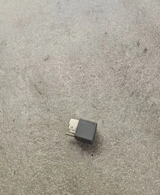 Audi A8 S8 D2 4D Other relay 8D0951253