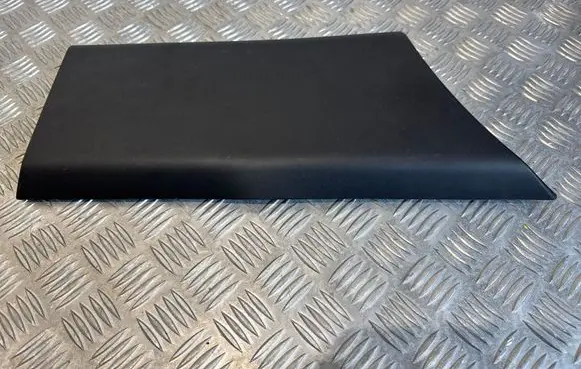 Renault Master III Rear fender molding trim 768F30006R