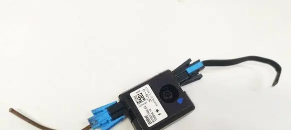 BMW 4 F32 F33 Antenna control unit 10859410 SY923146602