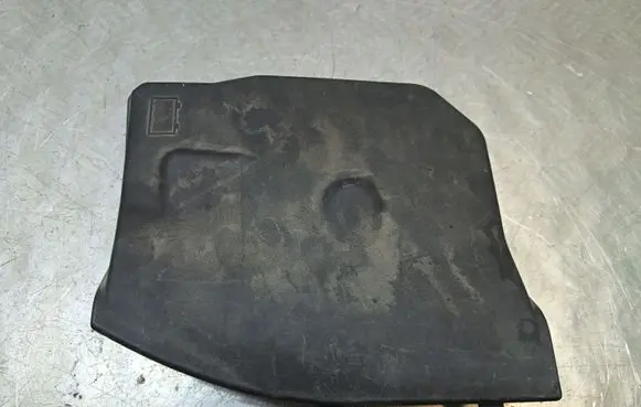 Volvo V60 Battery box tray cover/lid 31402984