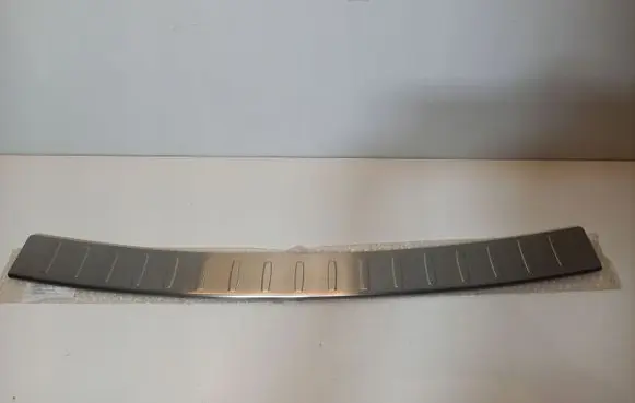 Hyundai i40 Trunk/boot sill cover protection AVI4035625