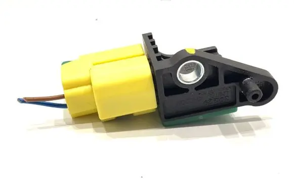 Skoda Superb B6 (3T) Airbag deployment crash/impact sensor 8K0973323S