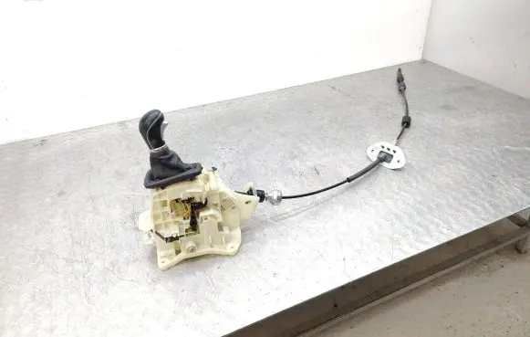 Hyundai i40 Gear shifter/selector 