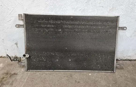 A/C cooling radiator (condenser)