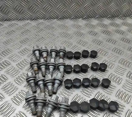 Citroen C5 Aircross Nuts/bolts 