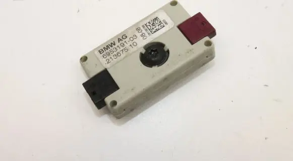 BMW 5 E60 E61 Aerial antenna filter 6953191
