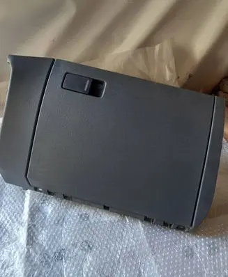 Volkswagen Polo VI Glove box 2G1857097 7SBZSB 100042002