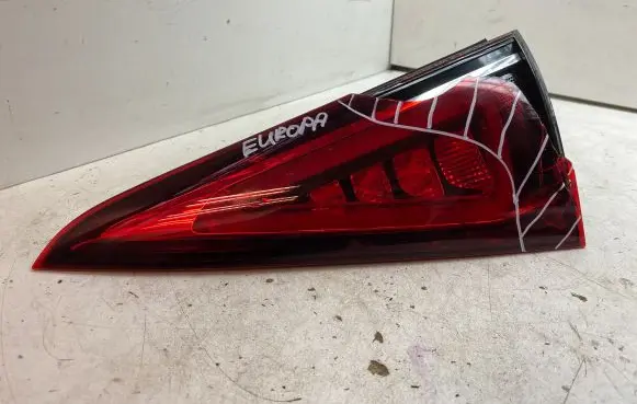 Mercedes-Benz GLE W167 Tailgate rear/tail lights A1679060107