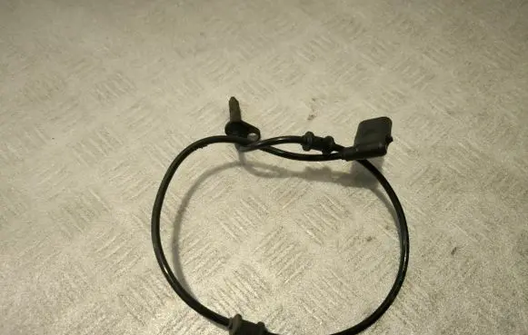 Mercedes-Benz S W222 ABS rear brake sensor 0265009777